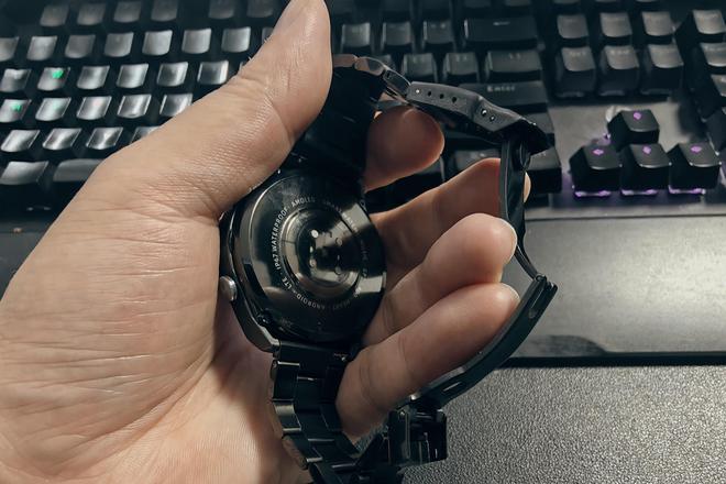 评的4款功能丰富的智能手表全方位测评凯发体育赞助科技控们的新宠几乎零差(图15)